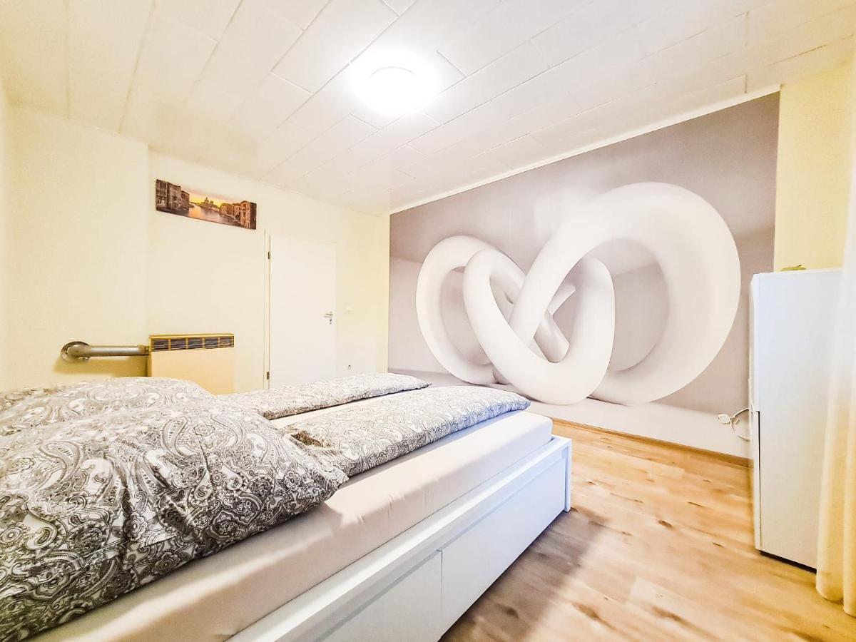 Moderne 3zimmer Mit Balkon Apartment